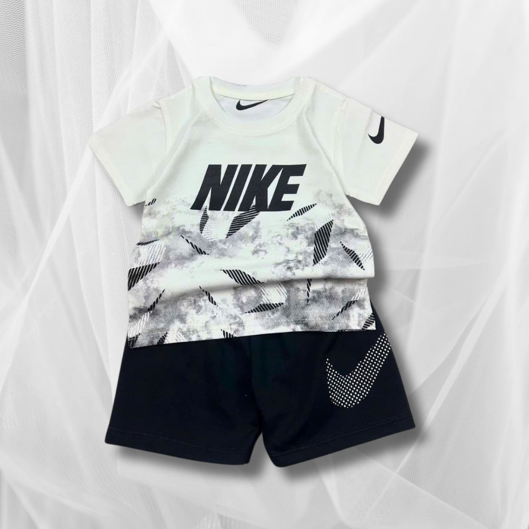 Nike White Abstract shorts set